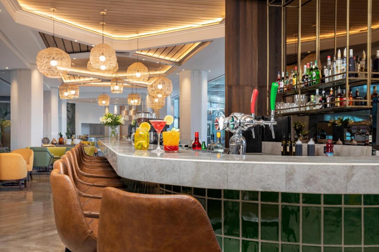 Vert Hotel Eilat By Afi Hotels Zewnętrze zdjęcie The bar at the hotel